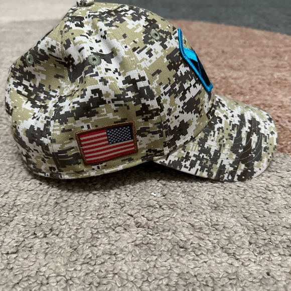 NWOT New Era + 39thirty Salute to Service Panthers Hat Sz Medium/Large - Picture 2 of 7